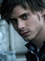 François Arnaud décroche un rôle pour un long métrage américain