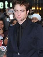 Robert Pattinson devient militaire