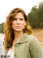 Sandra Bullock aiderait les familles des victimes de l'Holocauste